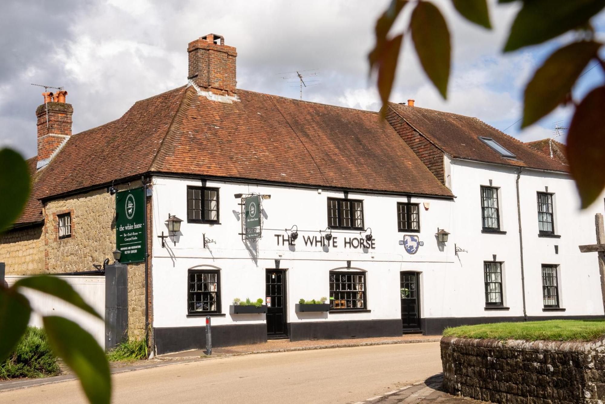 The White Horse, Rogate Hotel Petersfield Exterior foto